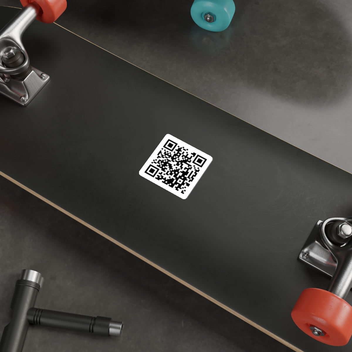 "Smoke Cartel QR Sticker – Join the Community