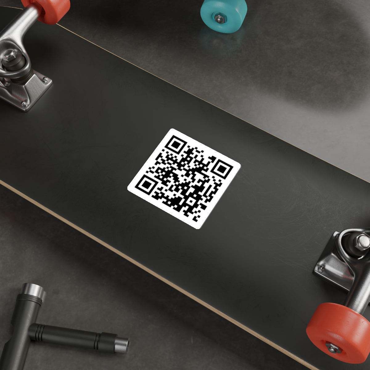 "Smoke Cartel QR Sticker – Join the Community